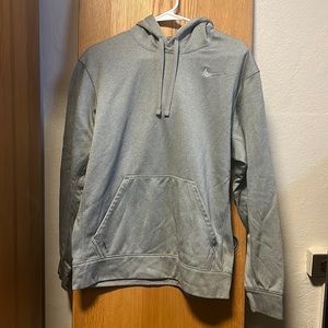 Nike Thermal Hoodie size Medium